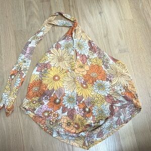 Small tie top, flower colorful